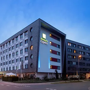 *** Hotel Express Airport By Ihg Deutschland