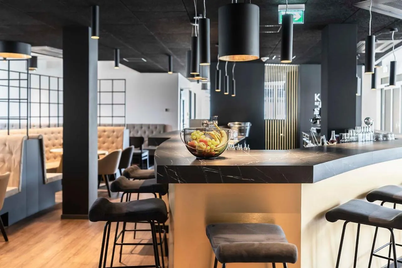Abasto Hotel Muenchen Feldmoching 3*, Munich